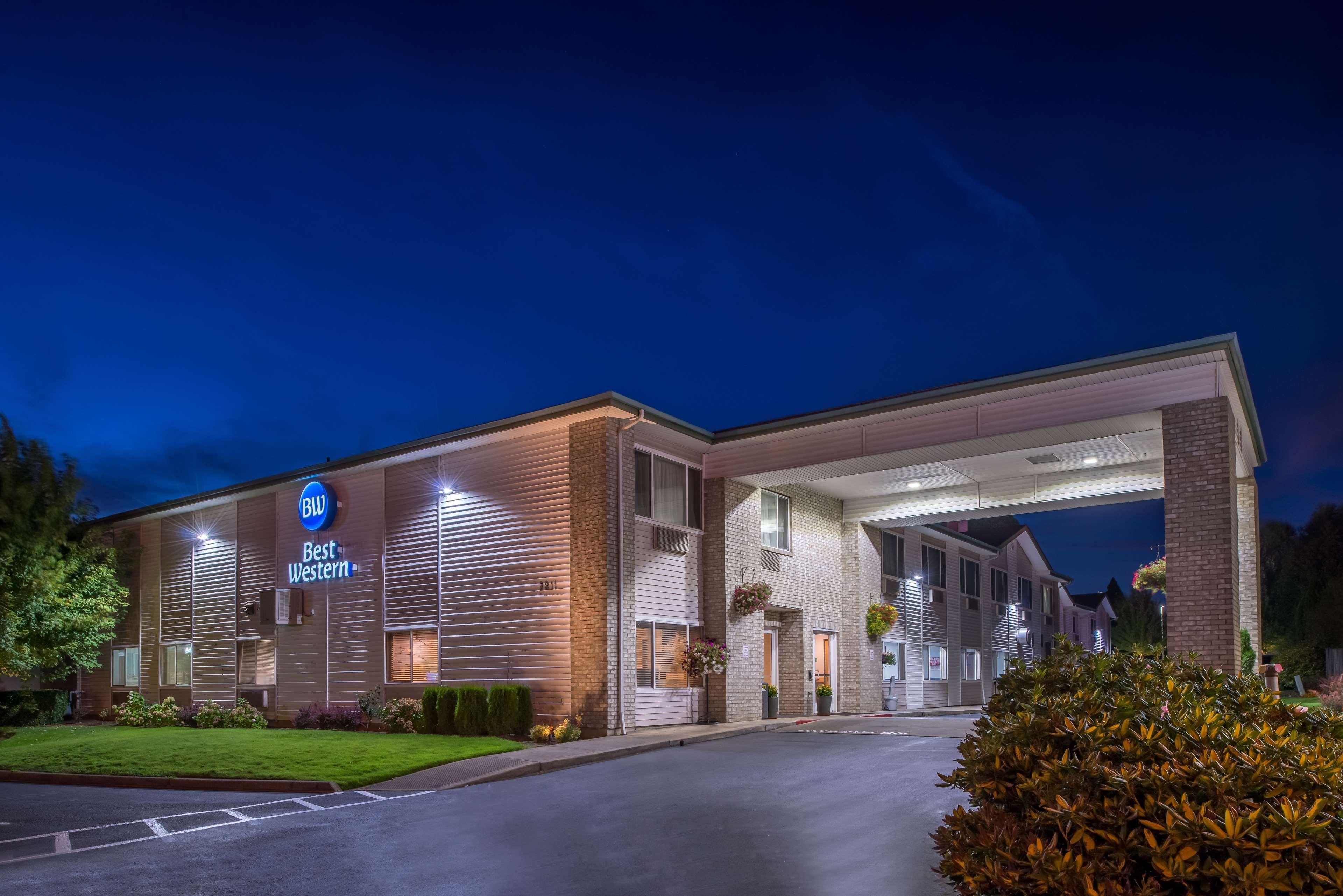 Best Western Newberg Inn Exterior foto